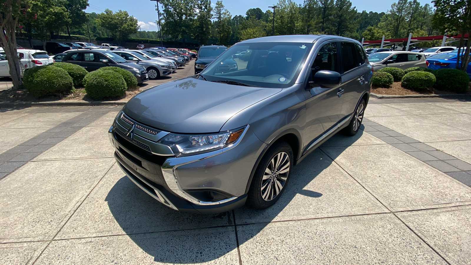 2019 Mitsubishi Outlander ES 5