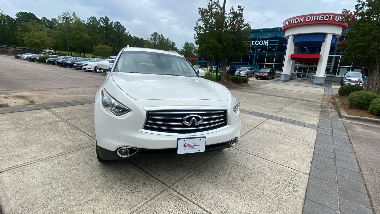 2015 INFINITI QX70 Base 3