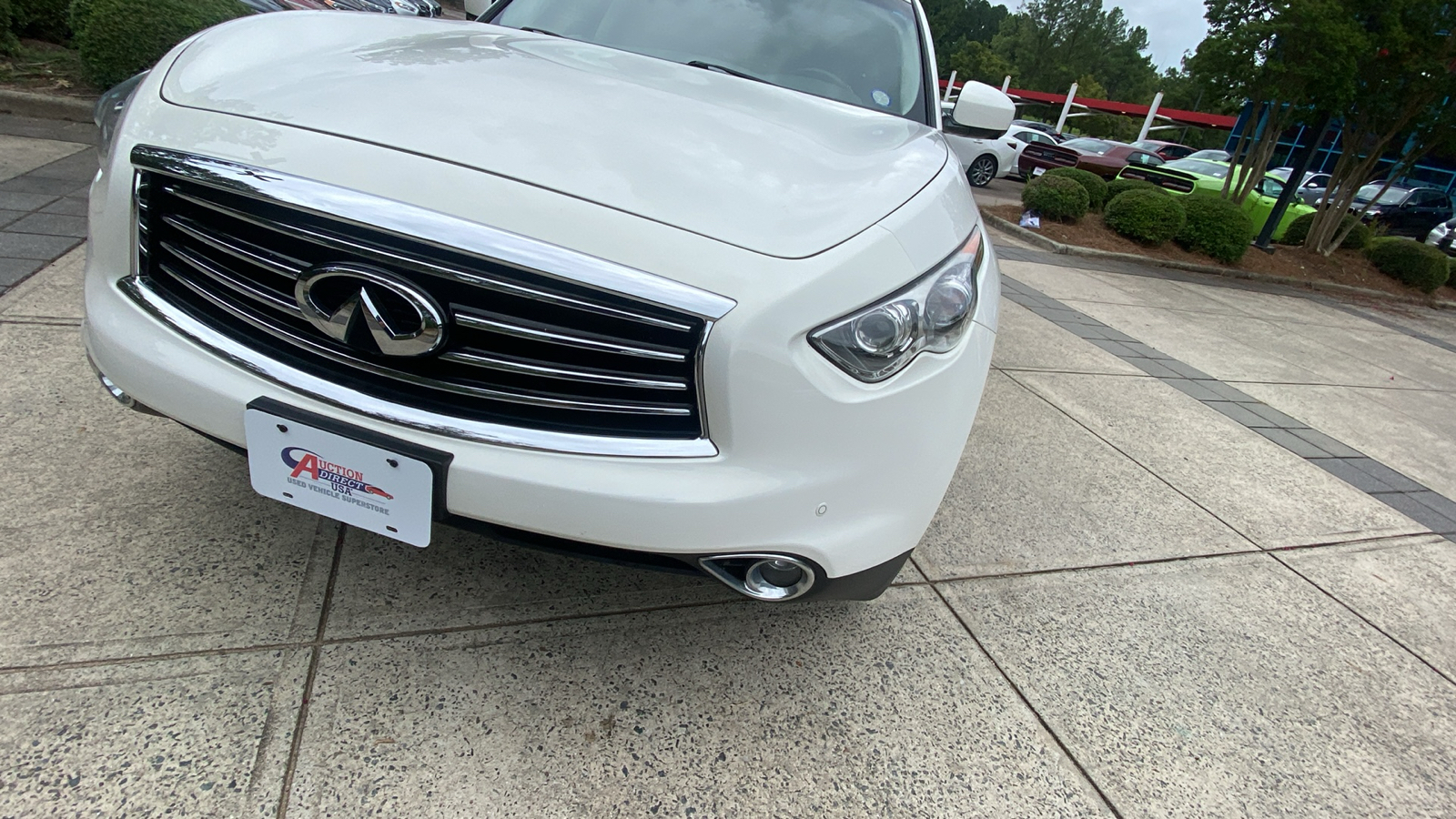 2015 INFINITI QX70 Base 12