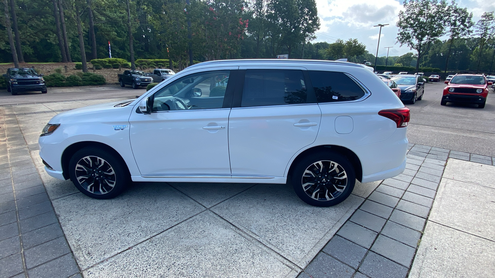 2018 Mitsubishi Outlander PHEV SEL 8