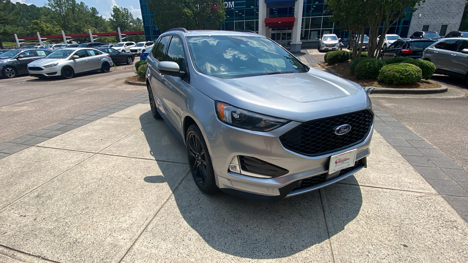 2024 Ford Edge  1