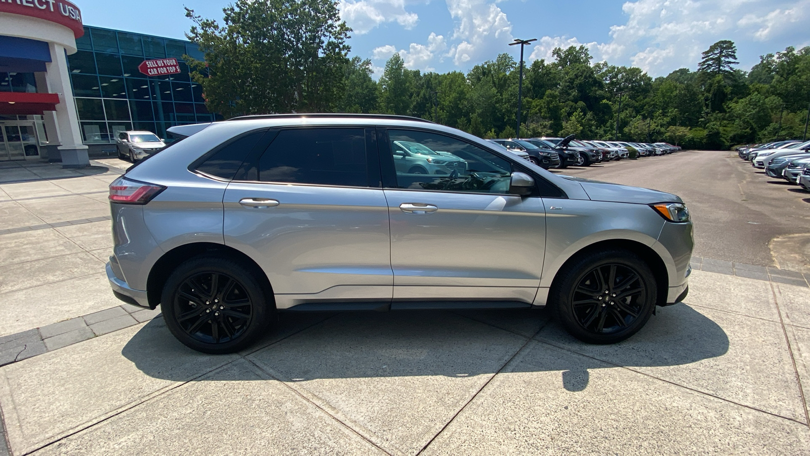 2024 Ford Edge  17