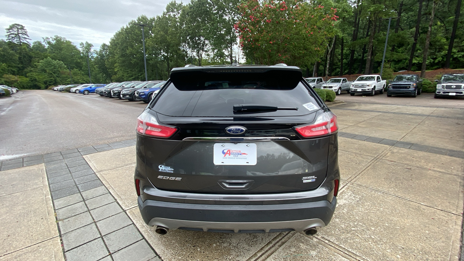 2019 Ford Edge SEL 10