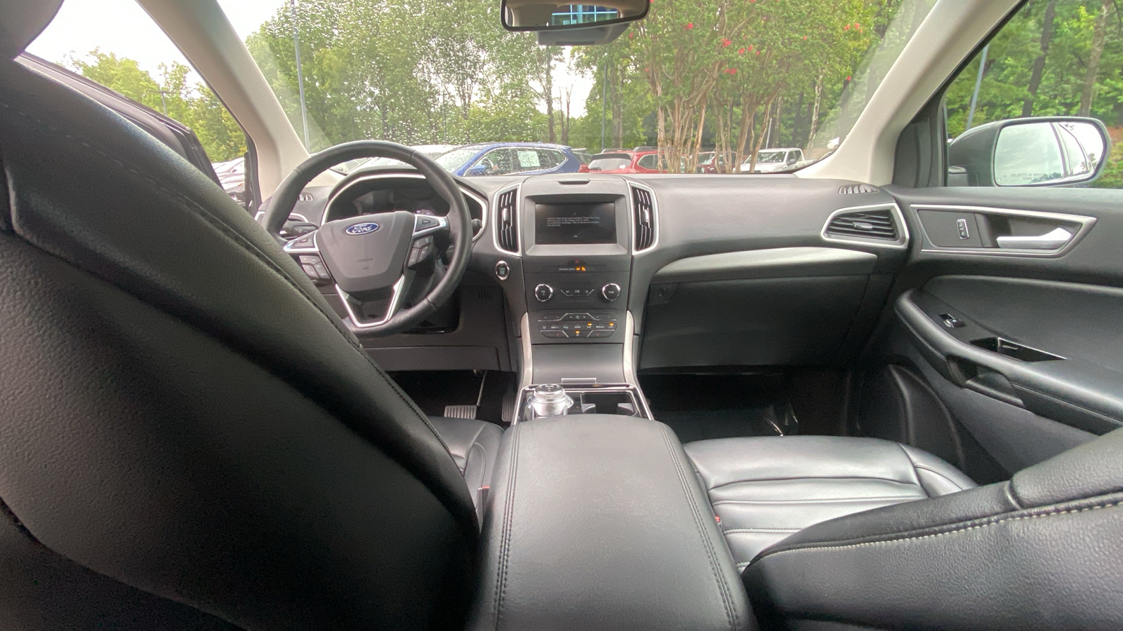 2019 Ford Edge SEL 36