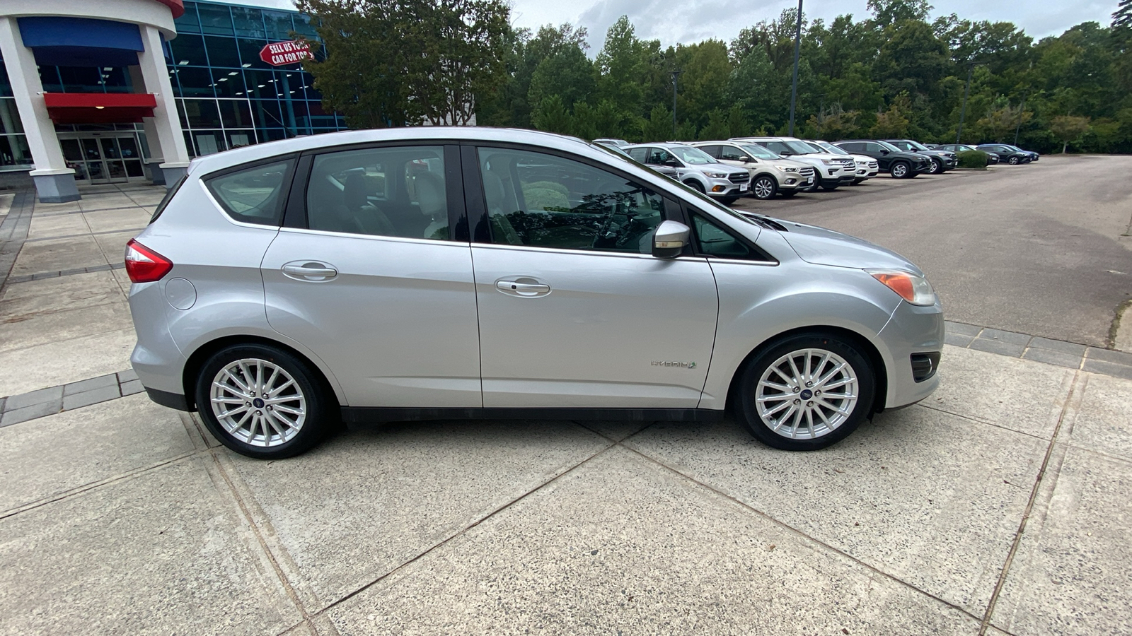 2016 Ford C-Max Hybrid SEL 17