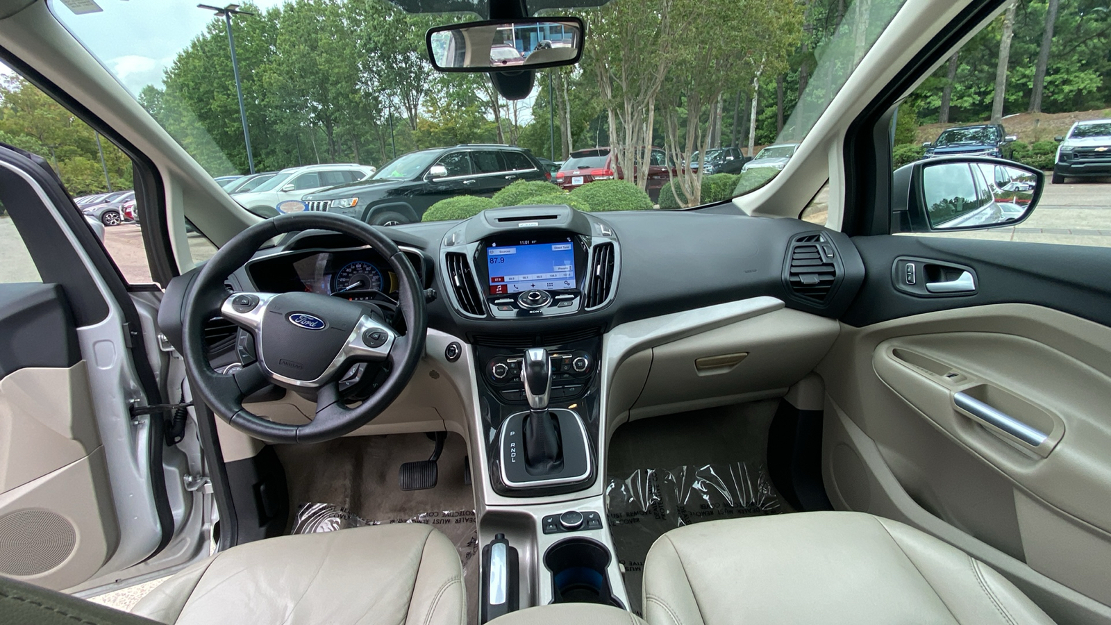 2016 Ford C-Max Hybrid SEL 37