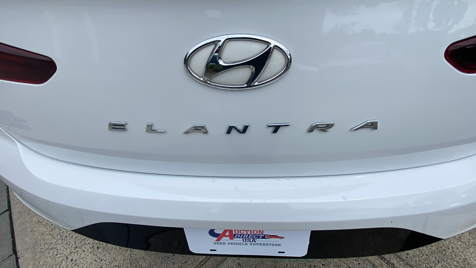 2020 Hyundai Elantra Value Edition 12