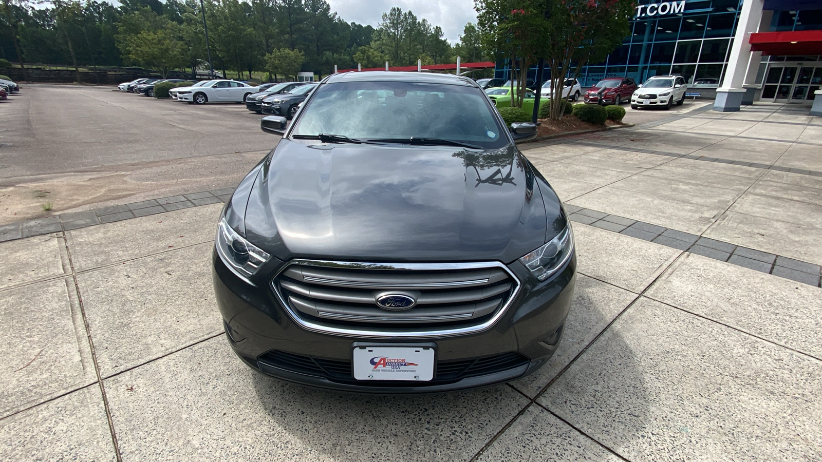 2018 Ford Taurus SEL 3