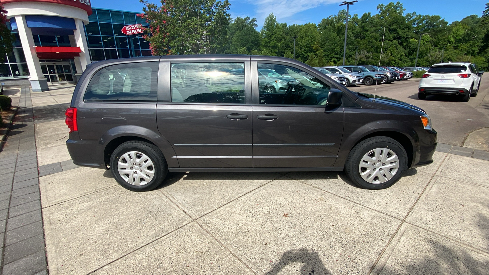 2016 Dodge Grand Caravan AVP 16