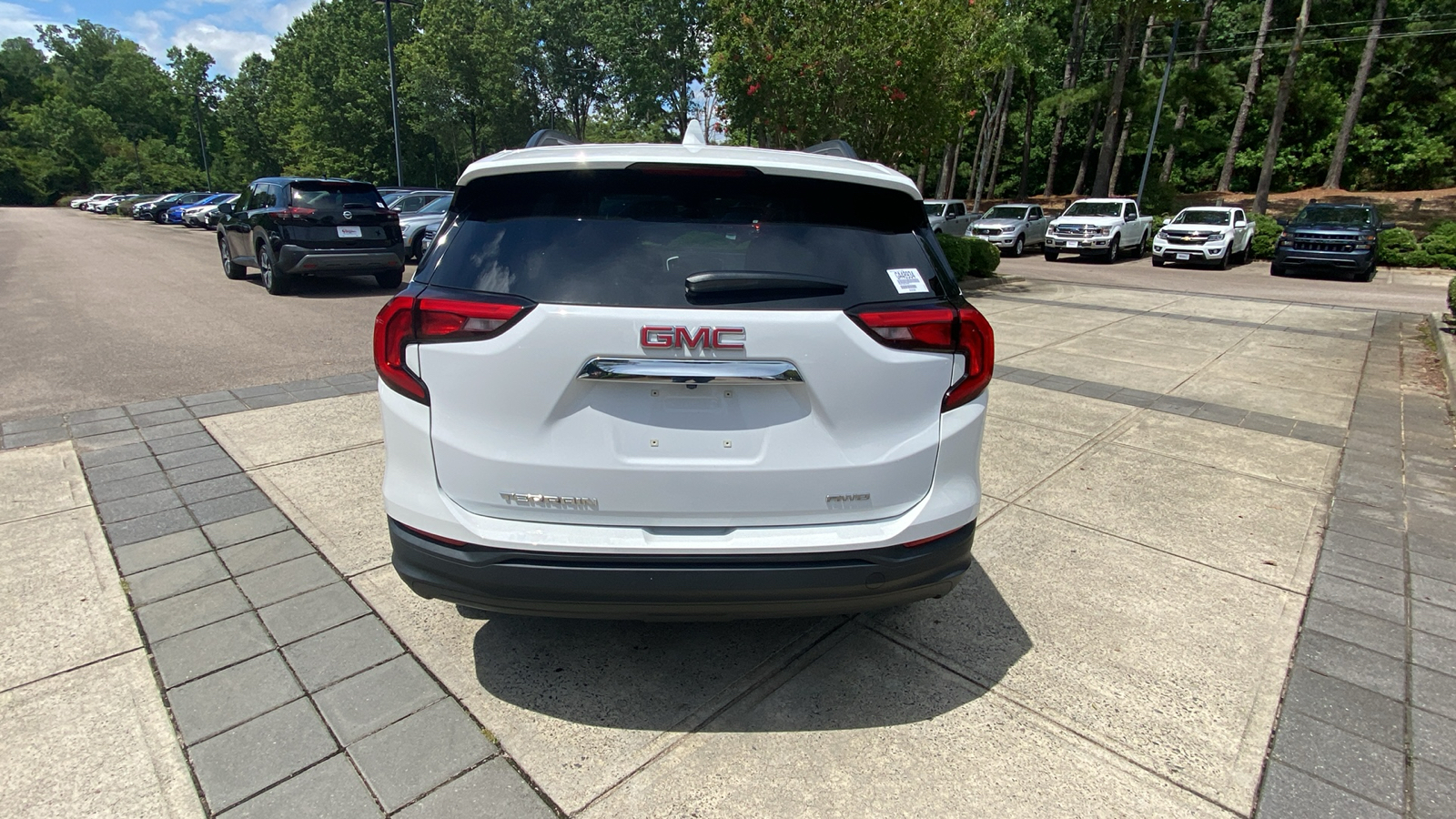 2021 GMC Terrain SLE 10