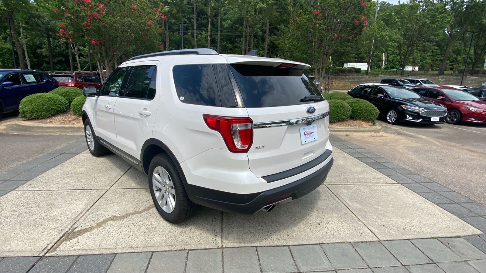 2019 Ford Explorer XLT 9