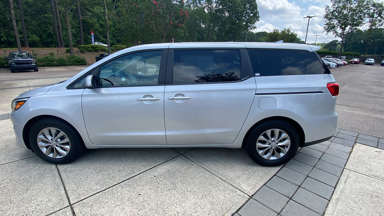 2021 Kia Sedona LX 7