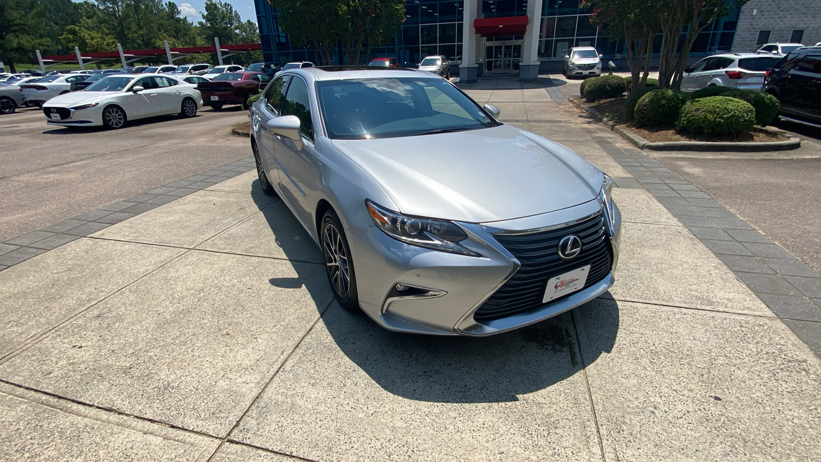 2016 Lexus ES 350 1