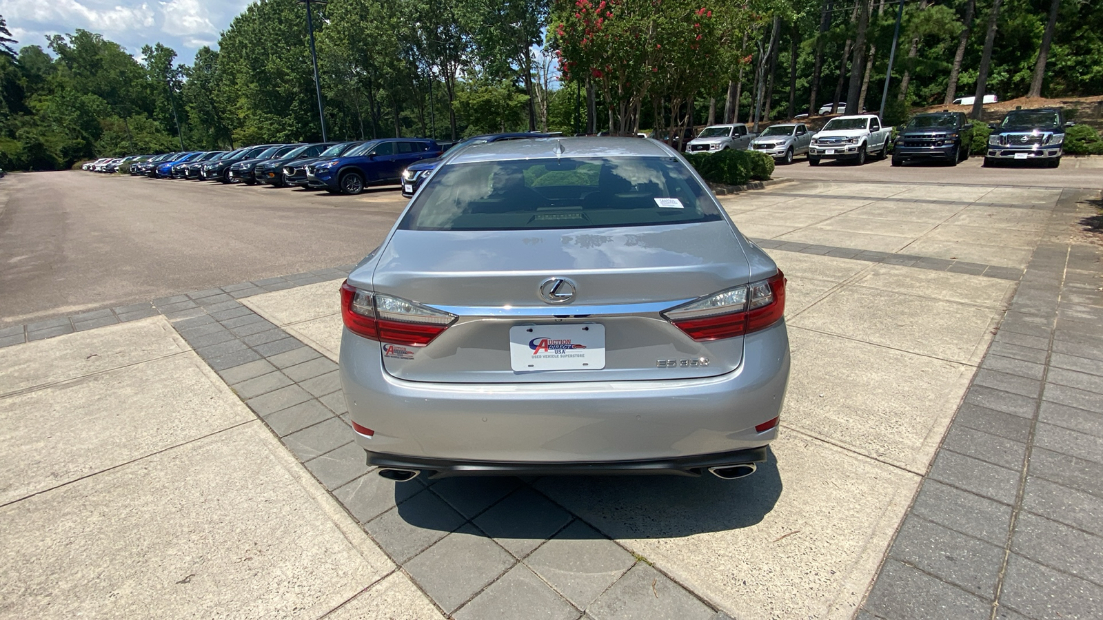 2016 Lexus ES 350 10