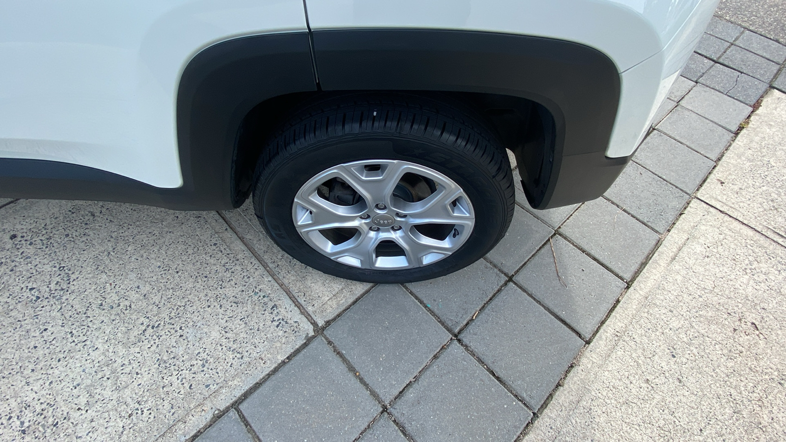 2019 Jeep Renegade Limited 9