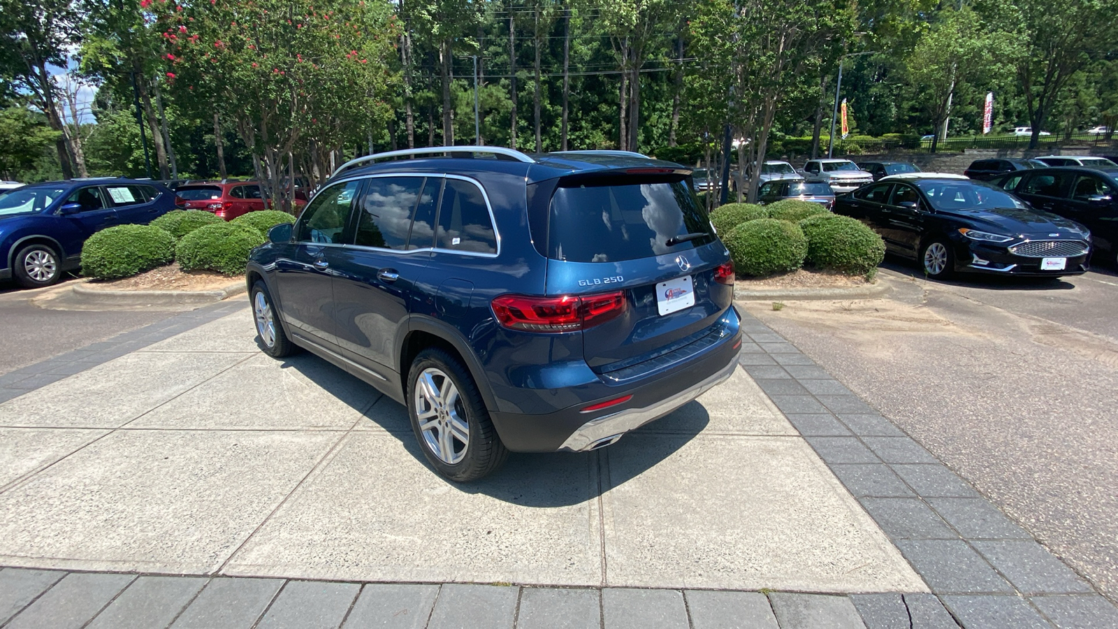 2020 Mercedes-Benz GLB GLB 250 9