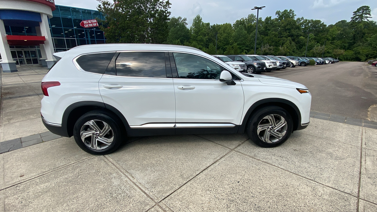 2021 Hyundai Santa Fe SEL 16