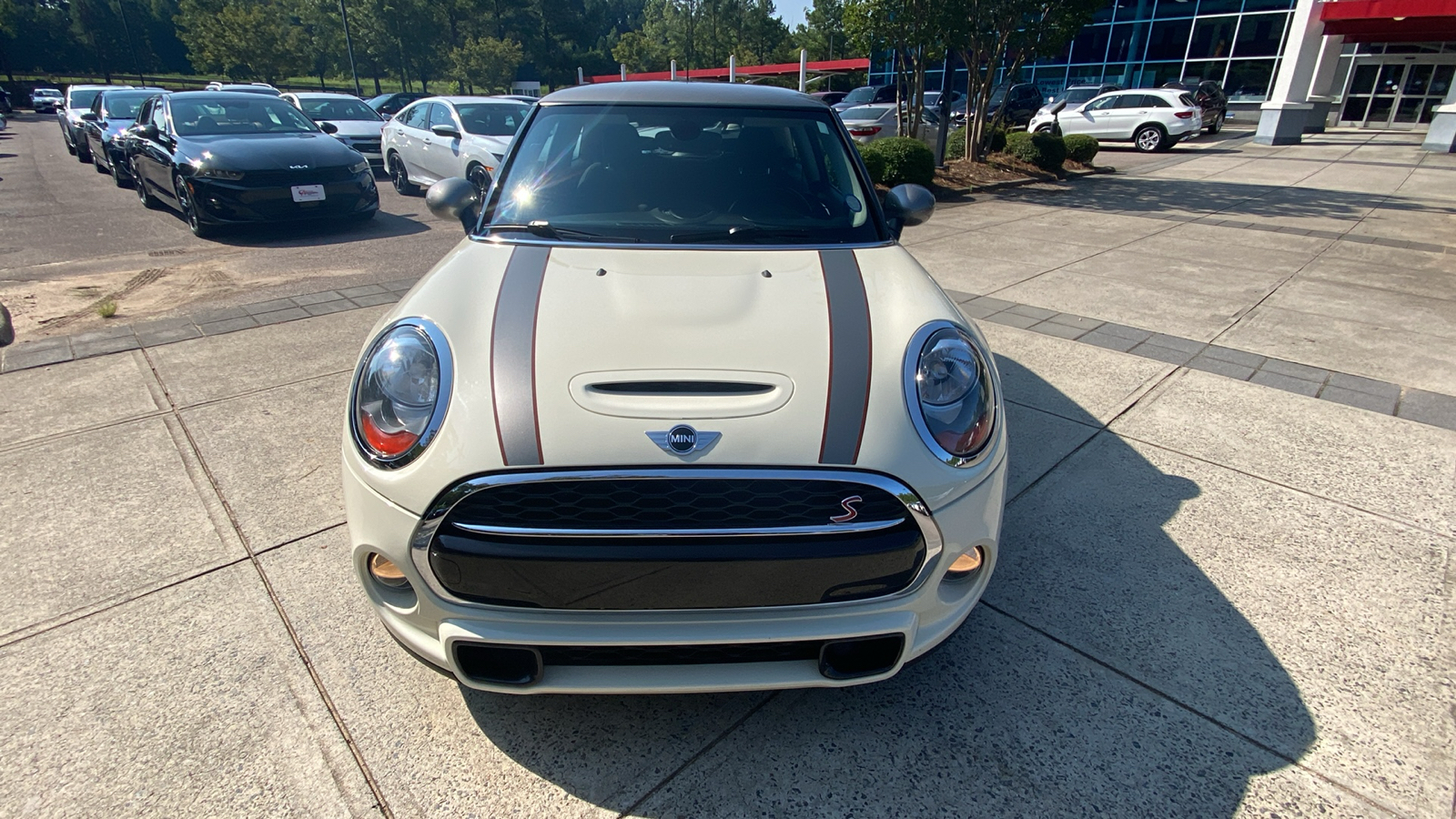 2018 MINI Cooper S Base 3