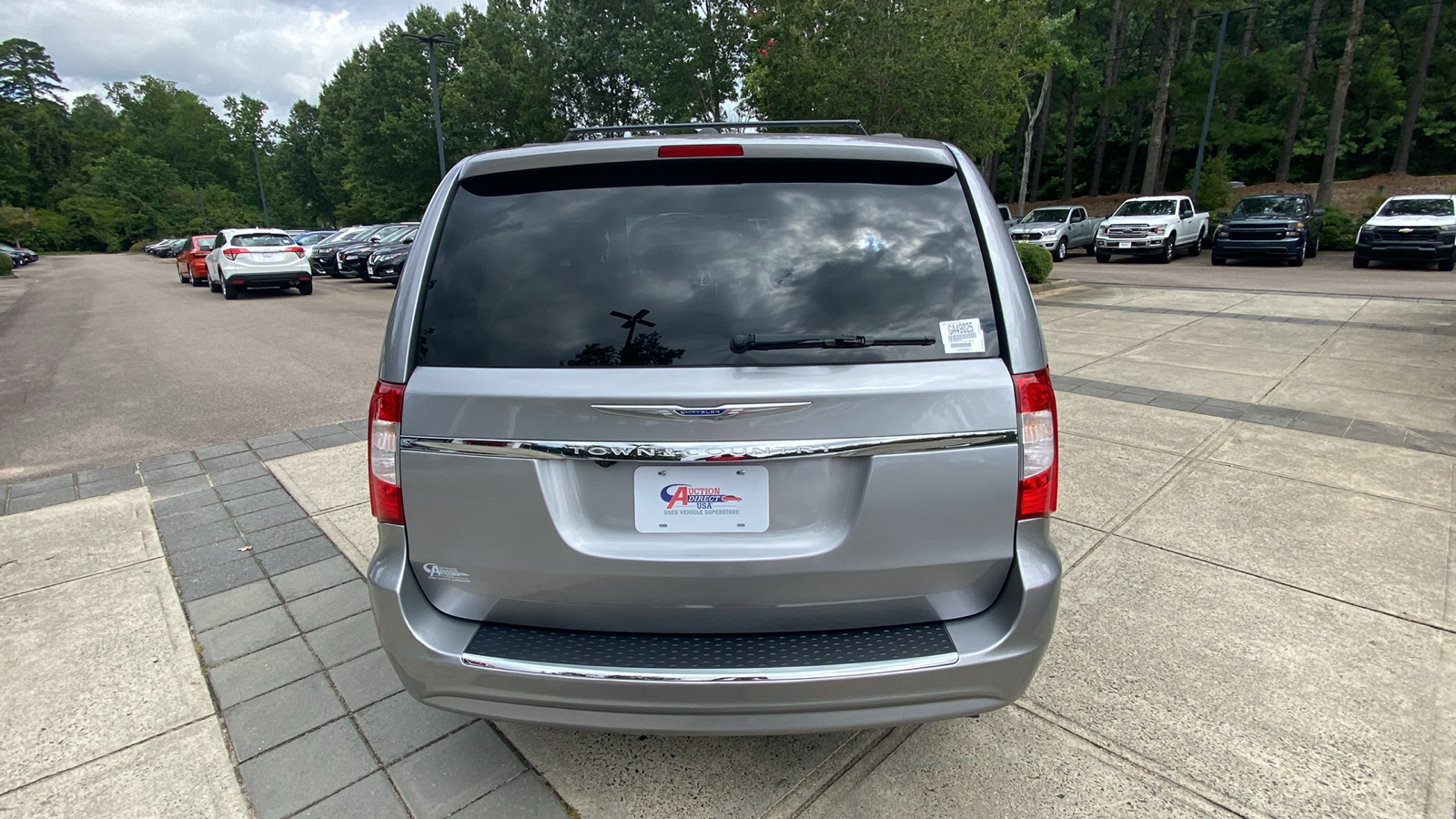 2016 Chrysler Town & Country Touring 11