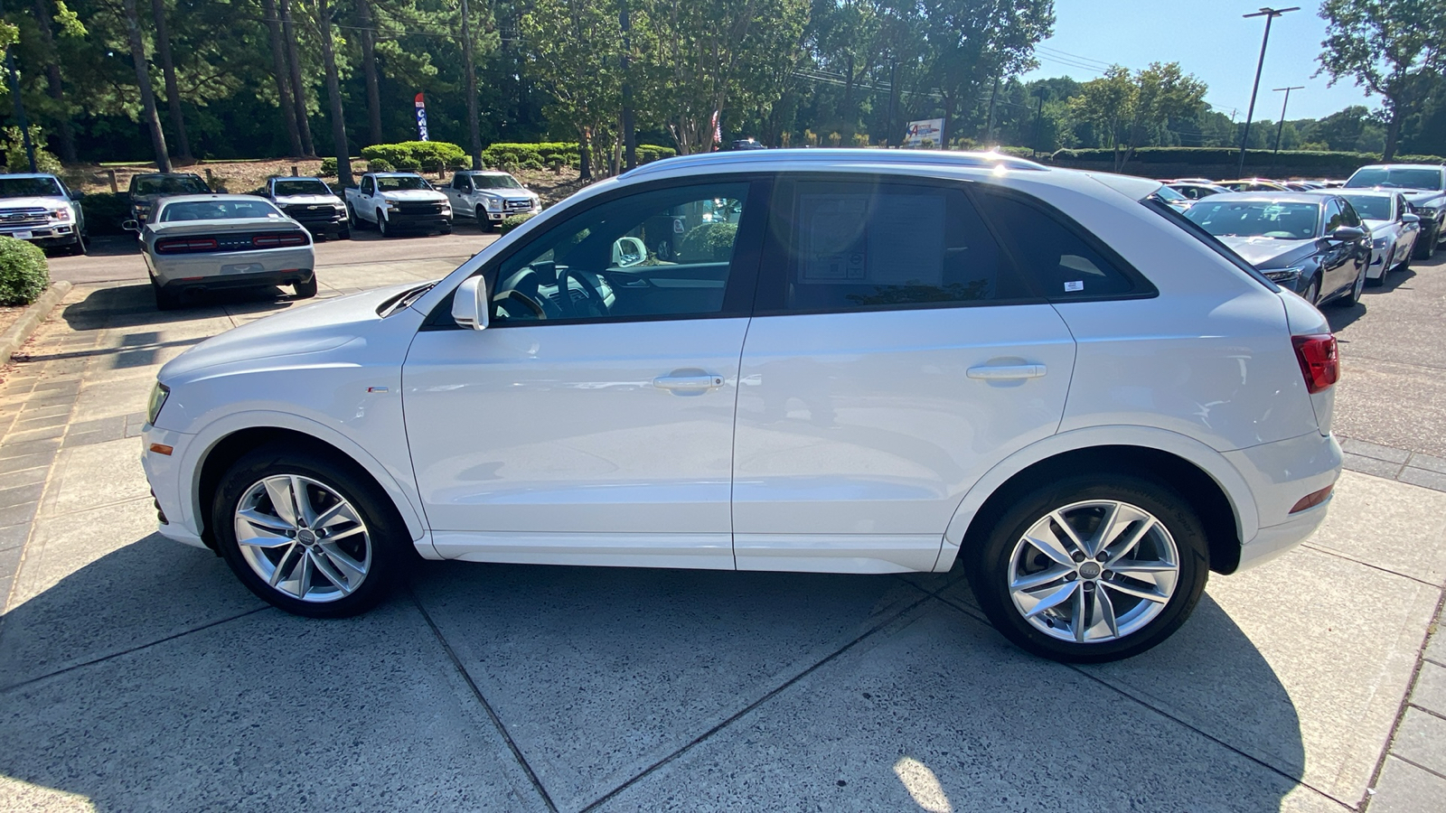 2018 Audi Q3 2.0T Premium 8