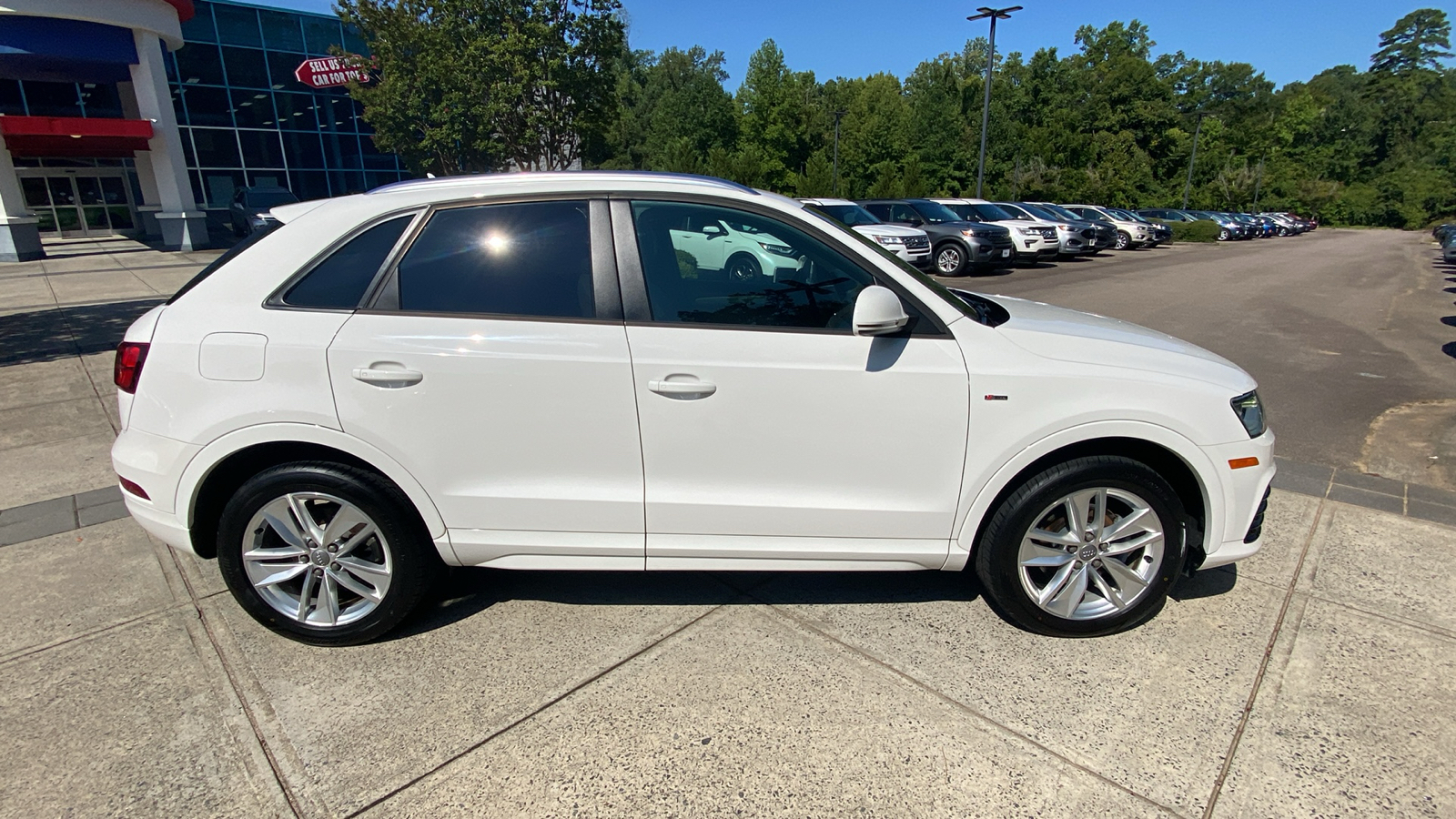 2018 Audi Q3 2.0T Premium 16