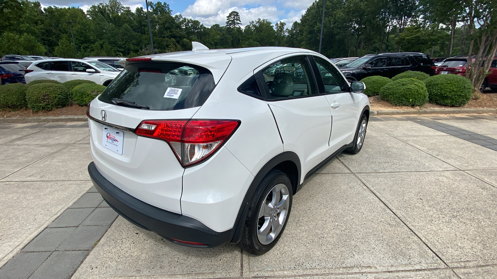 2021 Honda HR-V LX 14