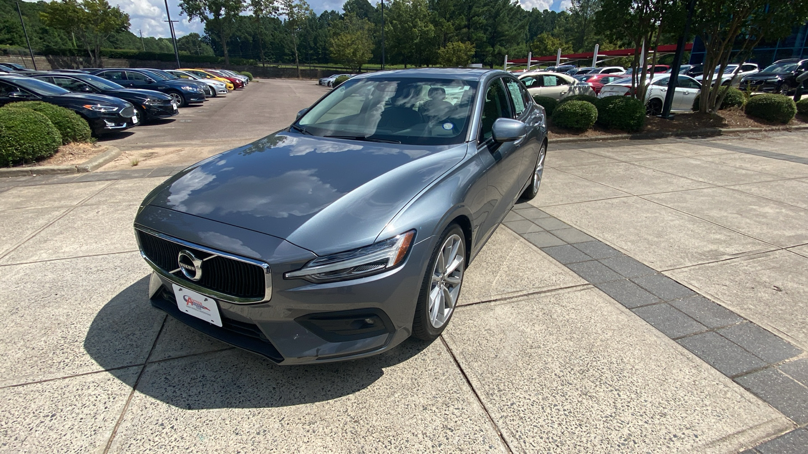 2021 Volvo S60 T5 Momentum 4