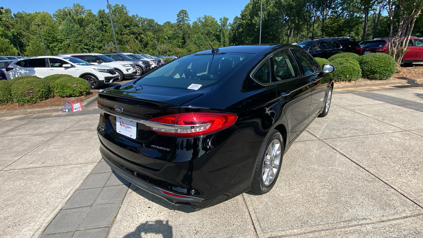 2018 Ford Fusion Energi Titanium 16