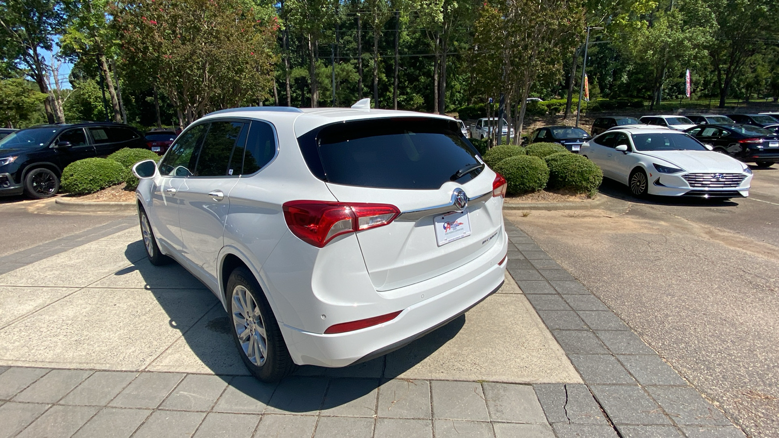 2019 Buick Envision Essence 9