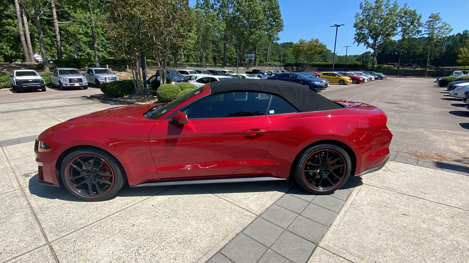 2020 Ford Mustang  7