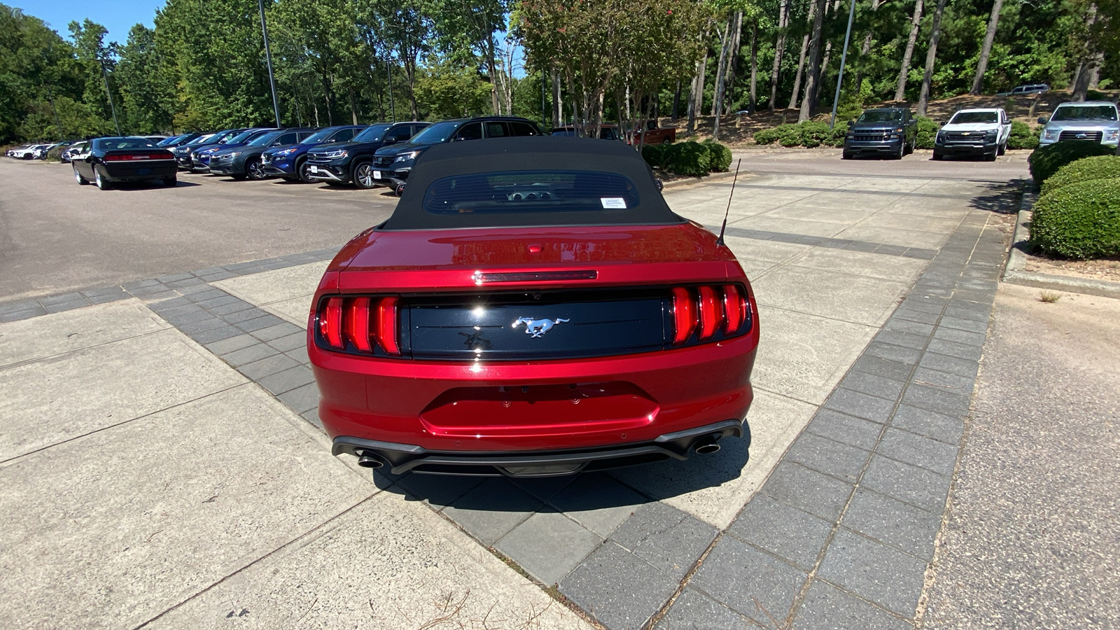 2020 Ford Mustang  10