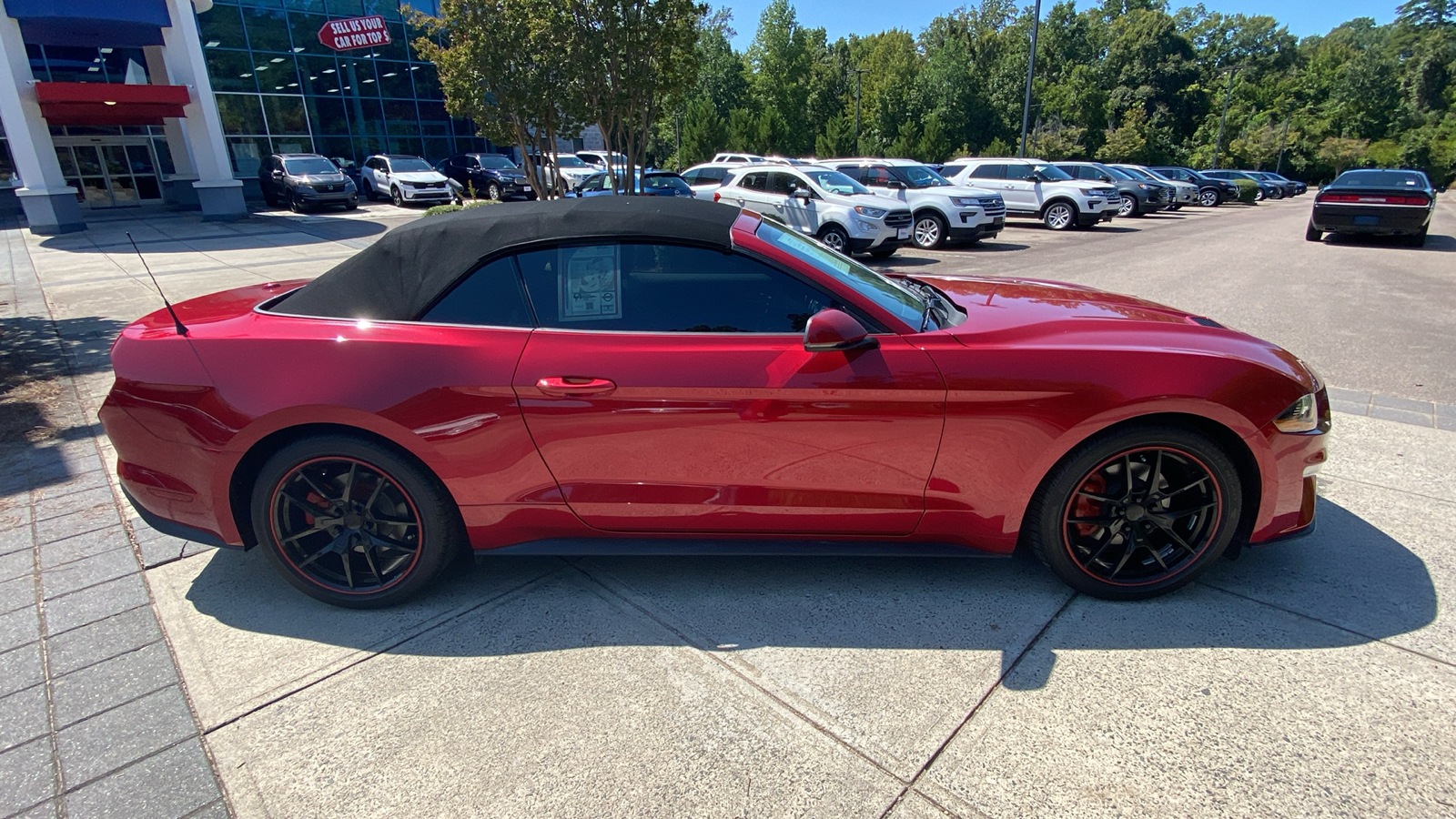 2020 Ford Mustang  16