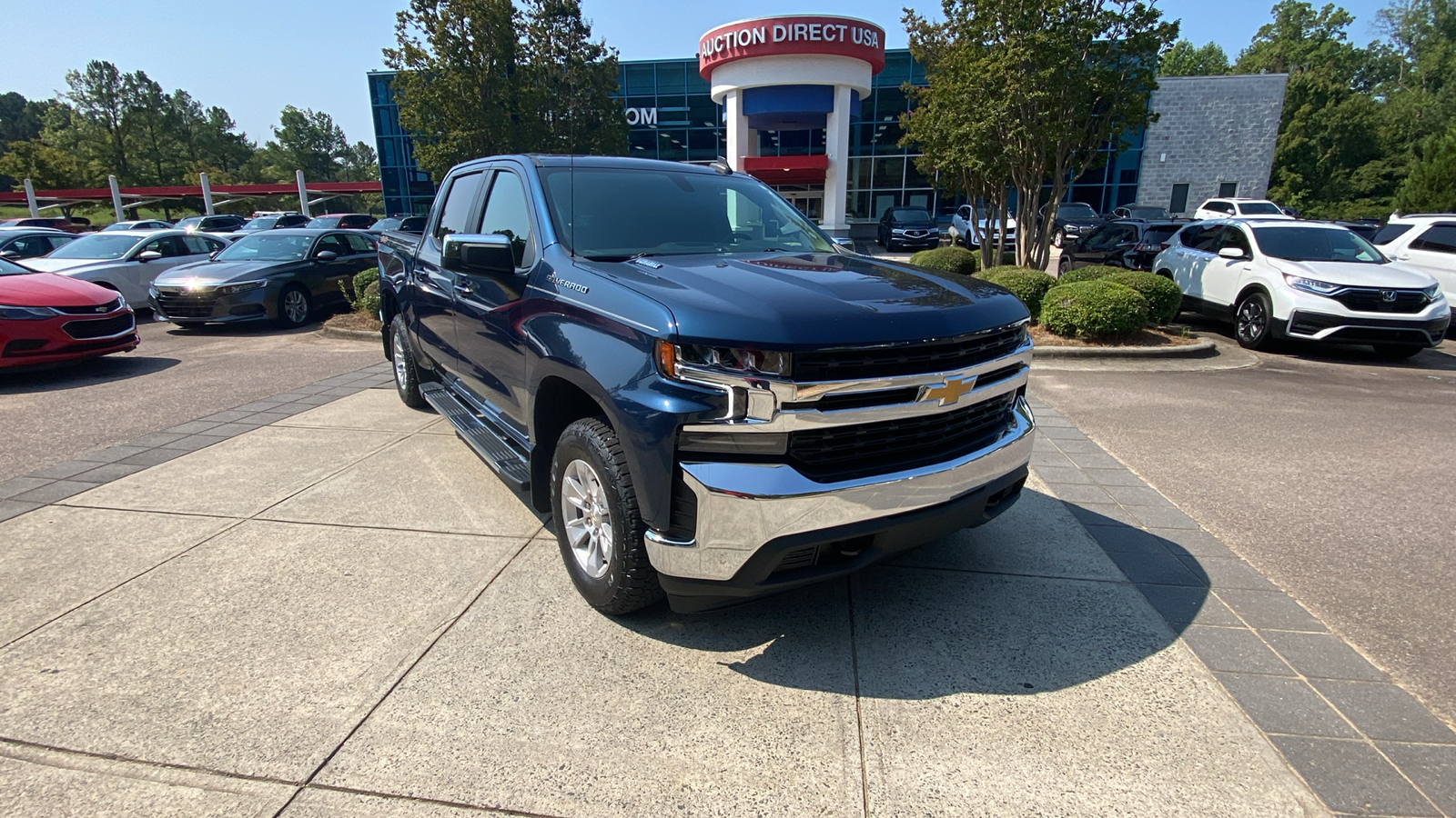 2021 Chevrolet Silverado 1500 LT 1