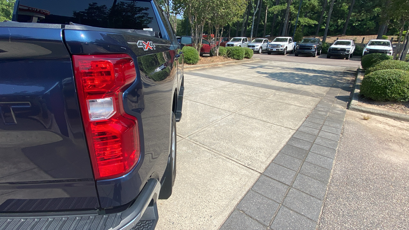 2021 Chevrolet Silverado 1500 LT 14