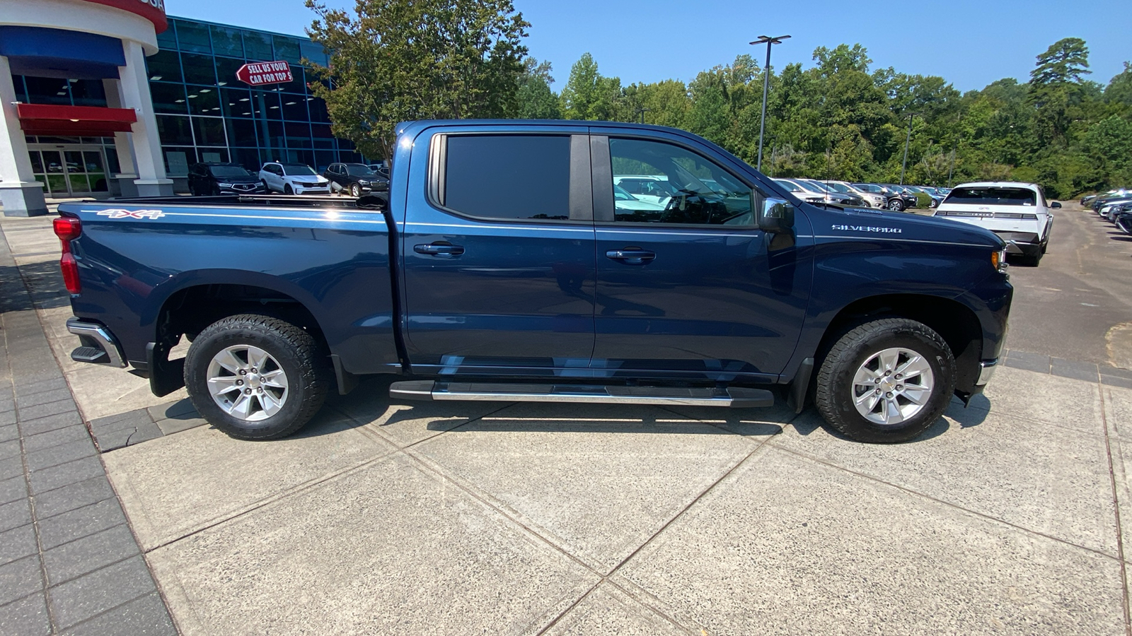 2021 Chevrolet Silverado 1500 LT 17