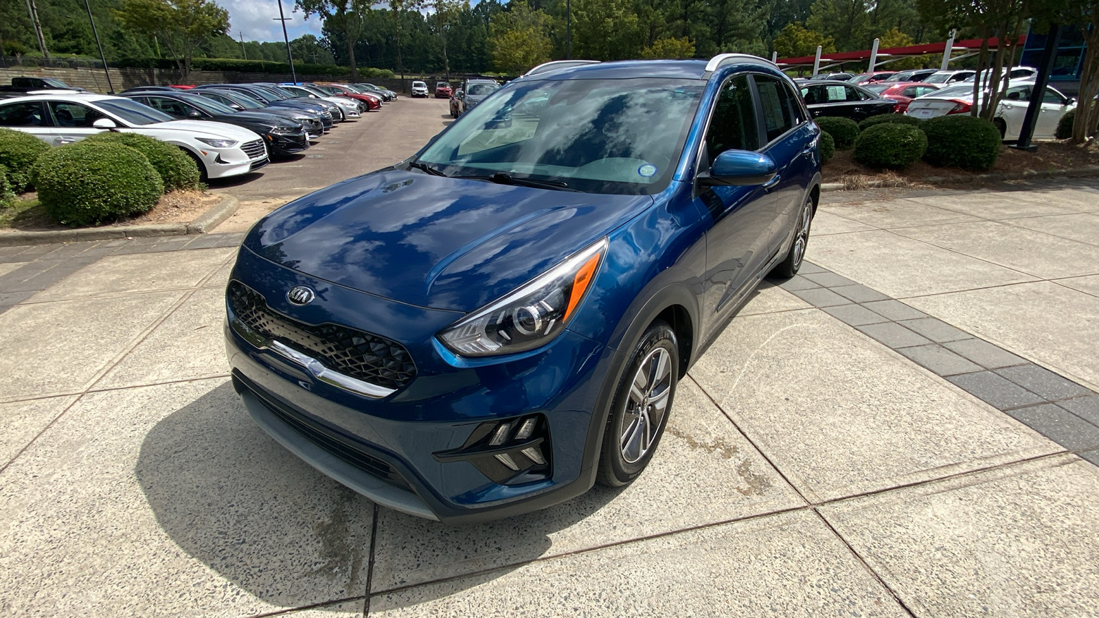 2020 Kia Niro LXS 4