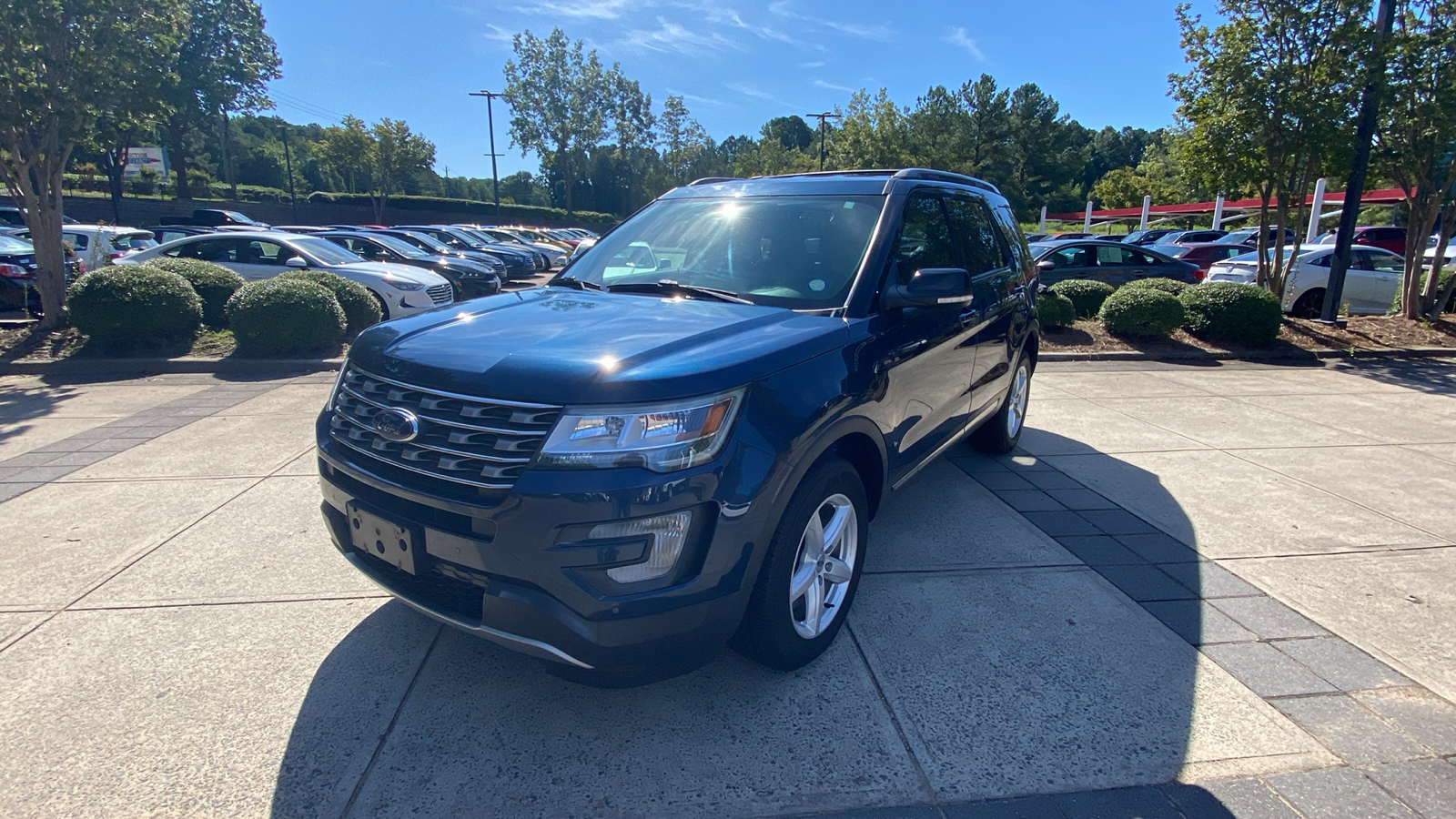 2017 Ford Explorer XLT 4