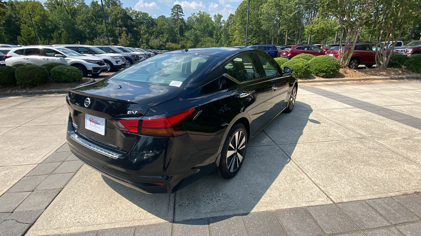 2021 Nissan Altima 2.5 SV 14