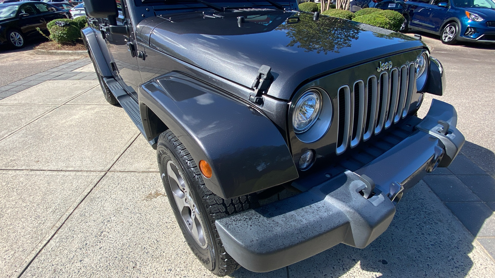 2017 Jeep Wrangler Unlimited Sahara 2