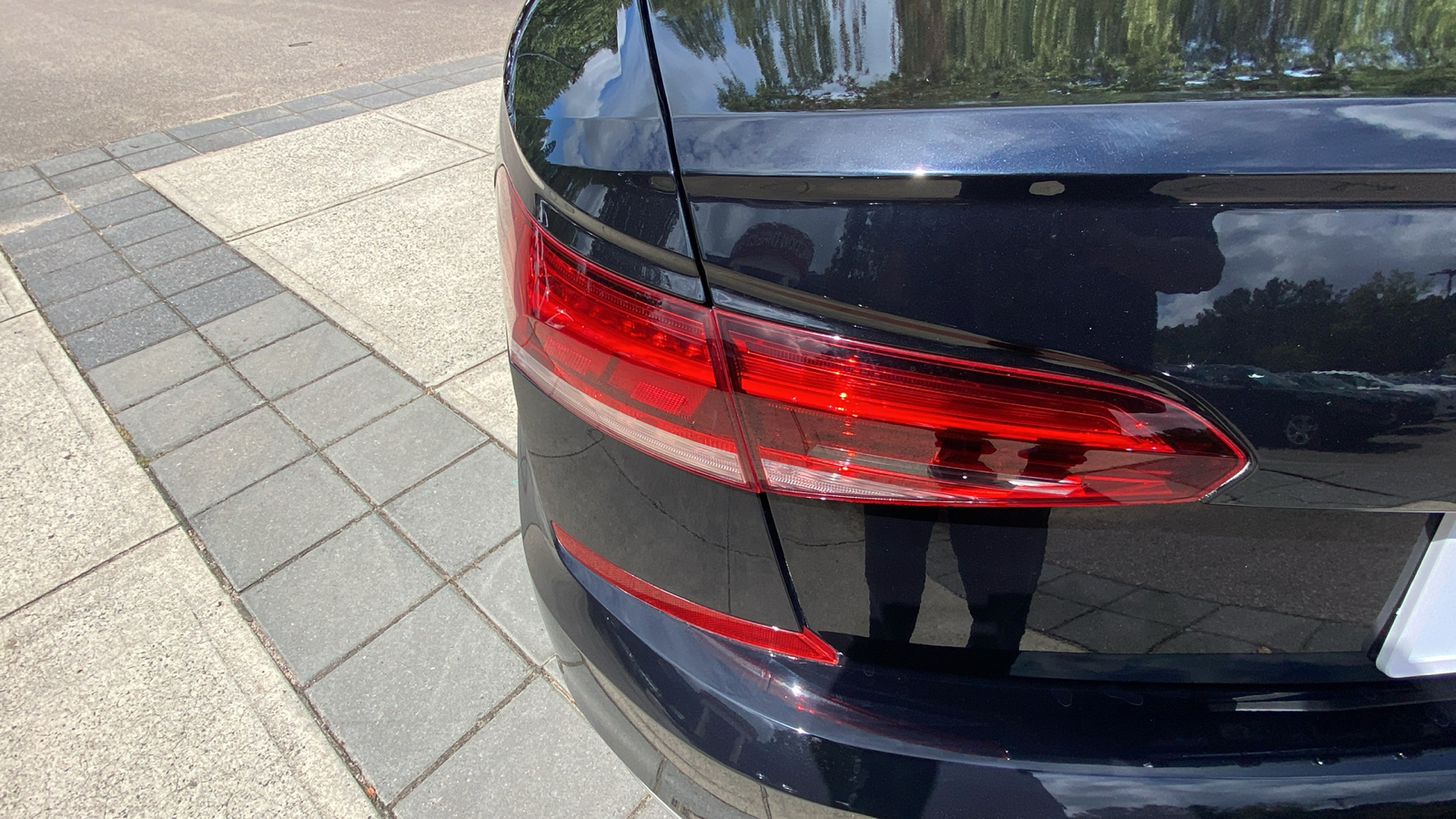 2021 Volkswagen Passat 2.0T S 11