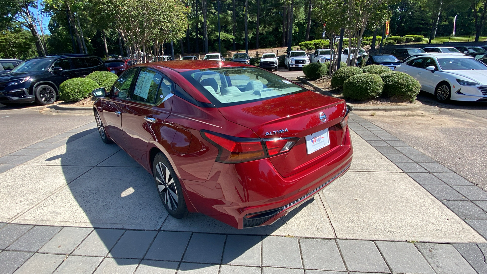 2019 Nissan Altima 2.5 SV 9