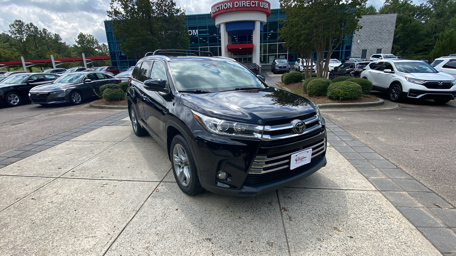 2017 Toyota Highlander Limited 1