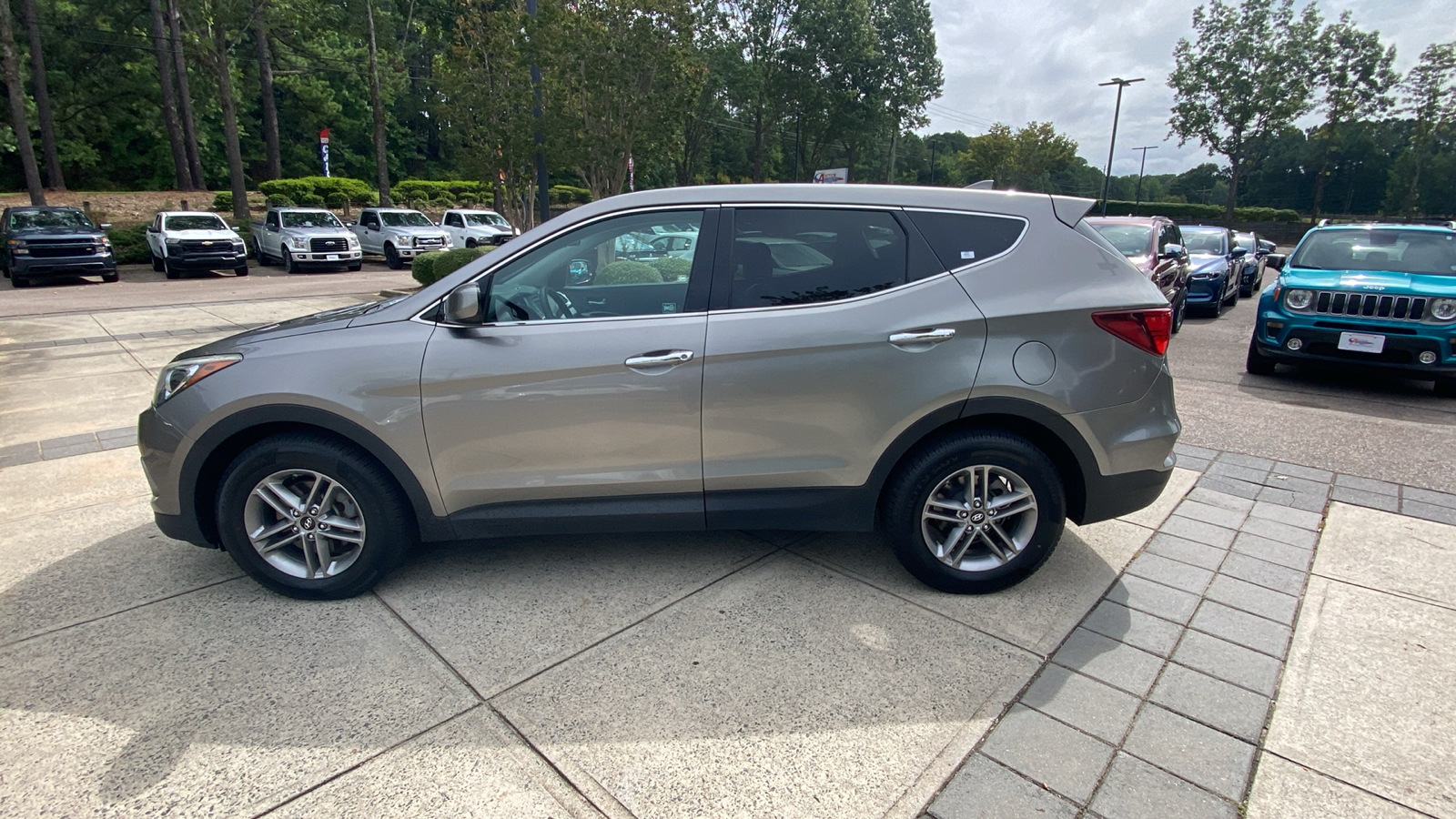 2017 Hyundai Santa Fe Sport 2.4 Base 7