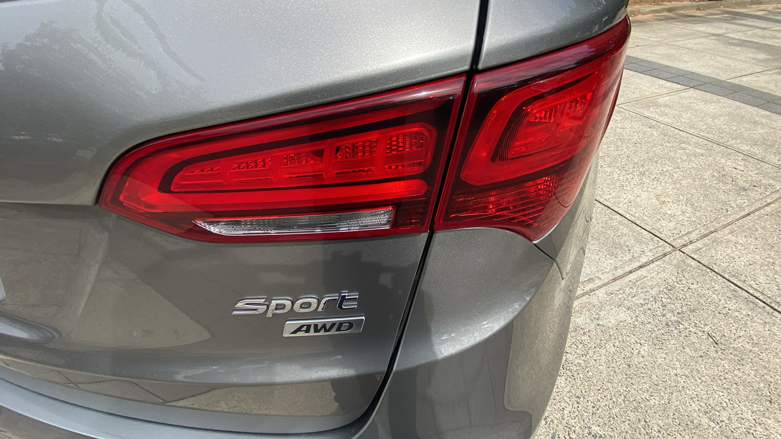 2017 Hyundai Santa Fe Sport 2.4 Base 13