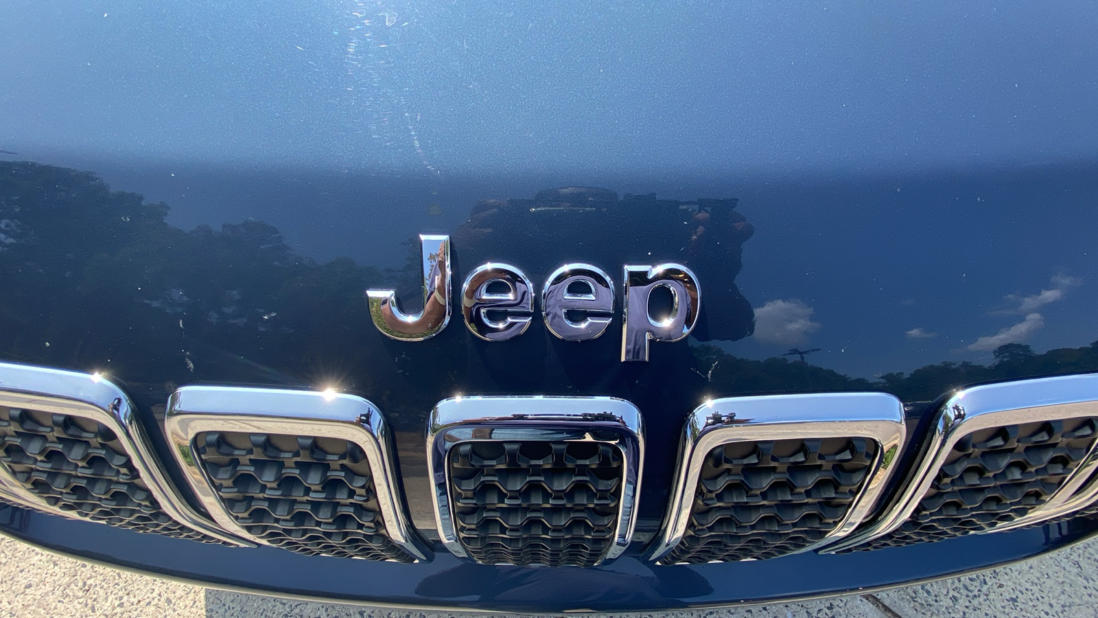 2019 Jeep Cherokee Latitude Plus 19