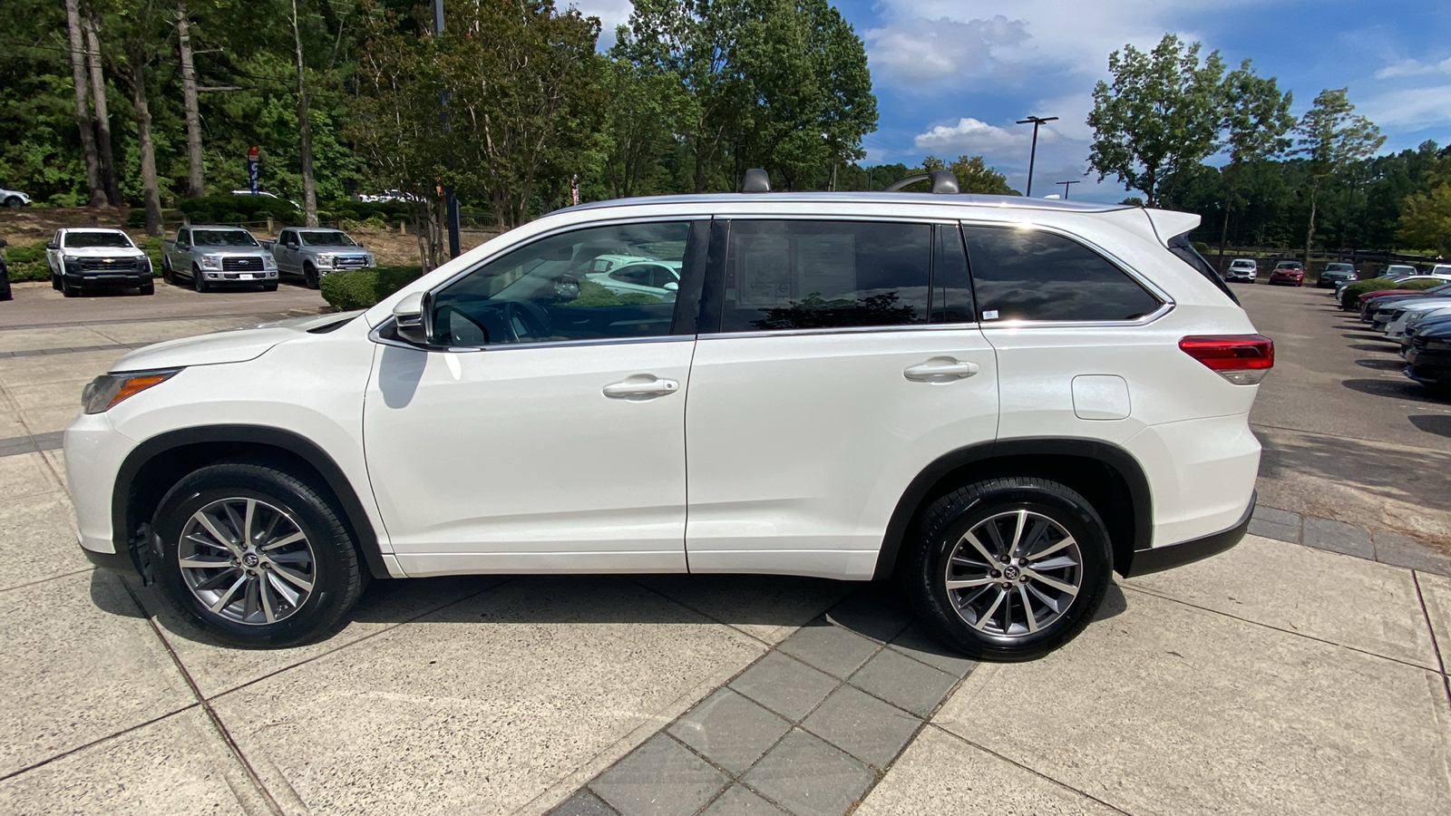 2018 Toyota Highlander SE 7