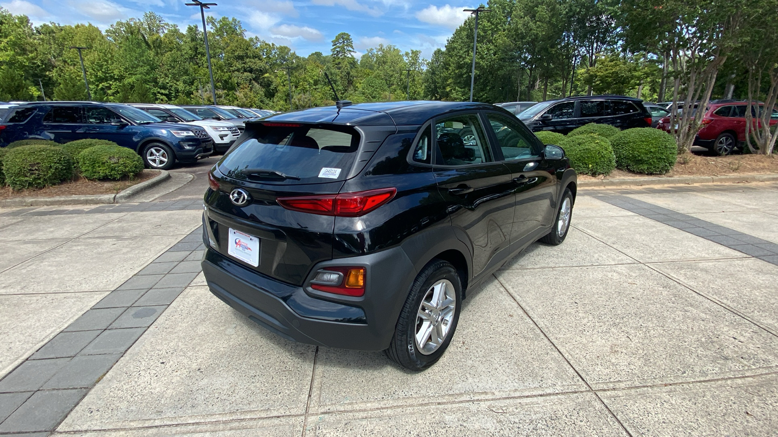 2021 Hyundai Kona SE 14