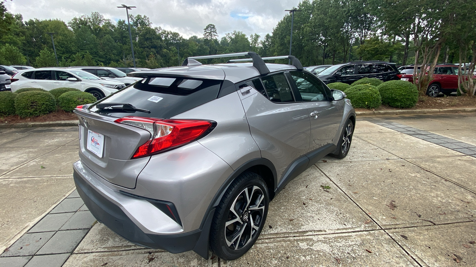 2018 Toyota C-HR XLE 14