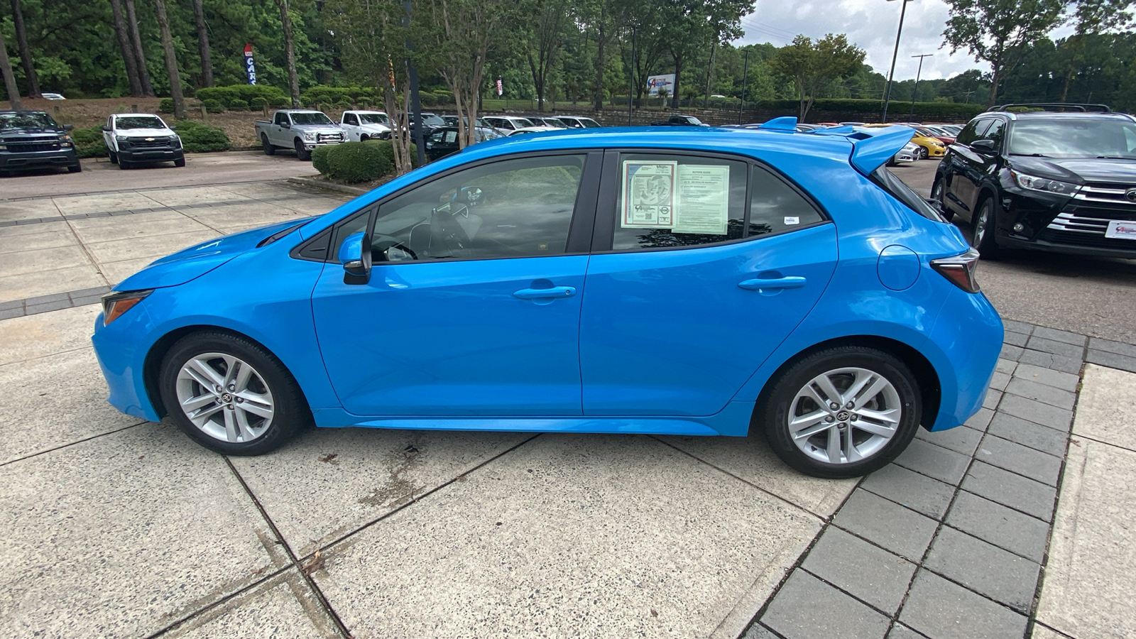 2019 Toyota Corolla Hatchback SE 7