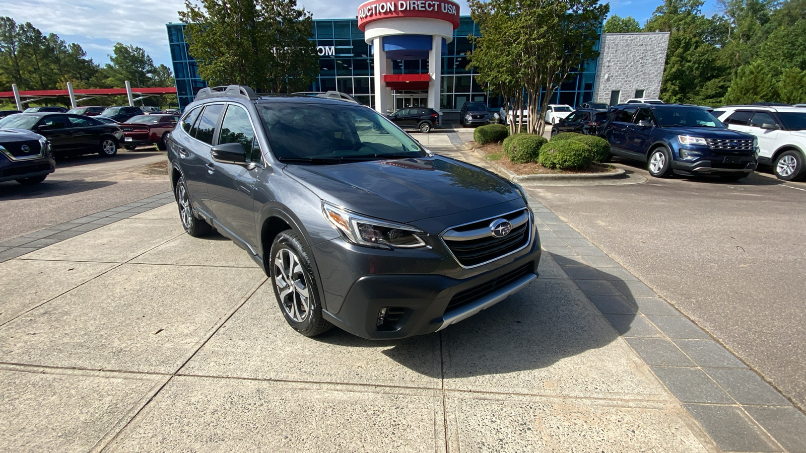 2021 Subaru Outback Limited XT 1